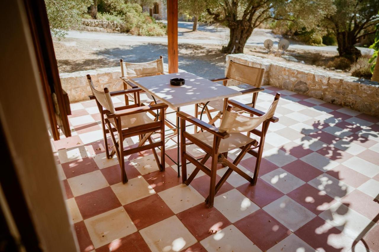 Willa Seafront Traditional Stone House In Sunset Olive Grove - B Alyfanta Zewnętrze zdjęcie